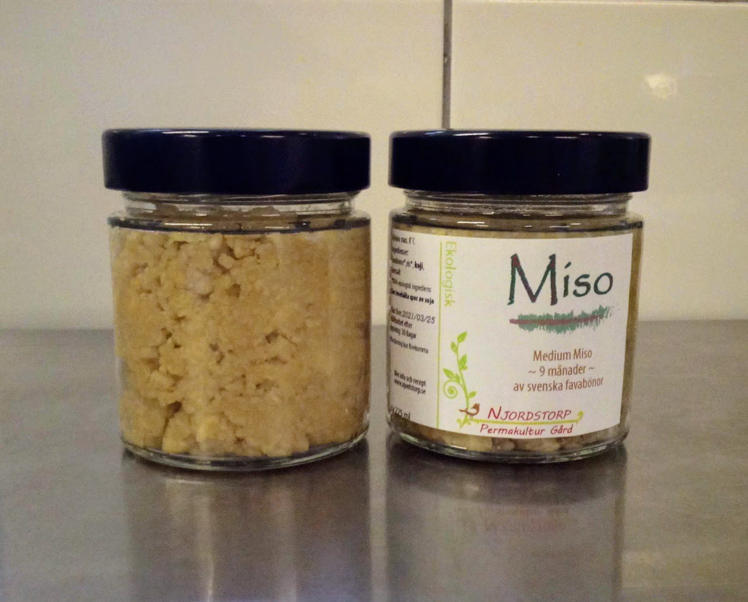 Miso medium 9 manader favabonor